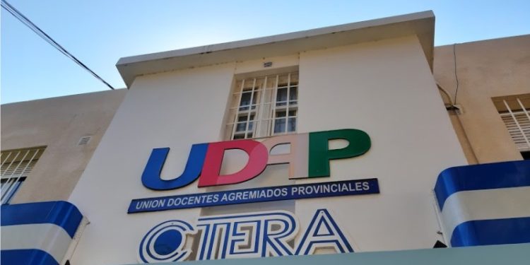 Paritaria docente: UDAP rechazó la propuesta del Gobierno y las negociaciones seguirán el viernes