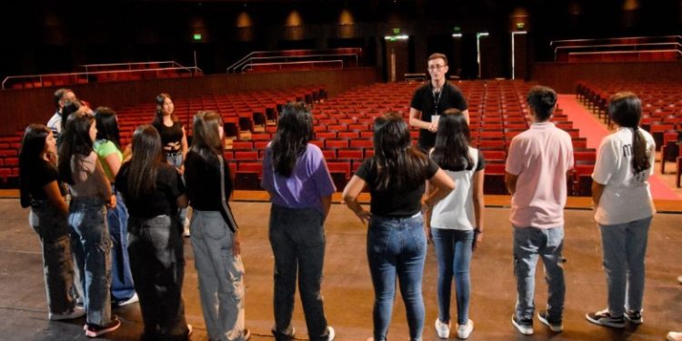 Nuevos horarios de las visitas guiadas en el Teatro del Bicentenario