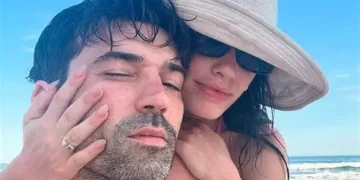Lali anunció su boda con Pedro Rosemblat