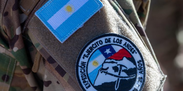 Argentina y Chile iniciaron la Expedición Andinística Combinada al Aconcagua 2026