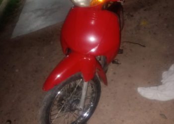 Hallaron una moto abandonada y buscan a su propietario