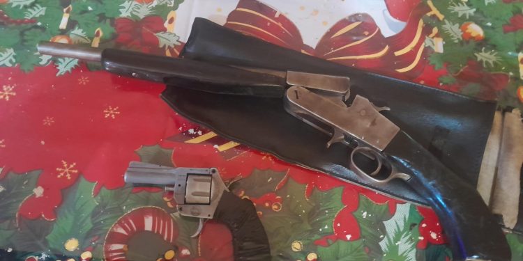 Cayeron dos sospechosos por una seguidilla de robos a choferes de Uber y Didi