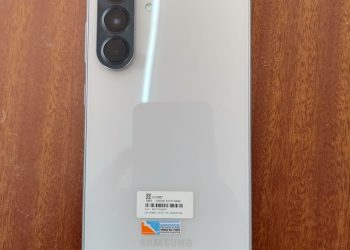 Robó un celular de un vehículo y fue detenido