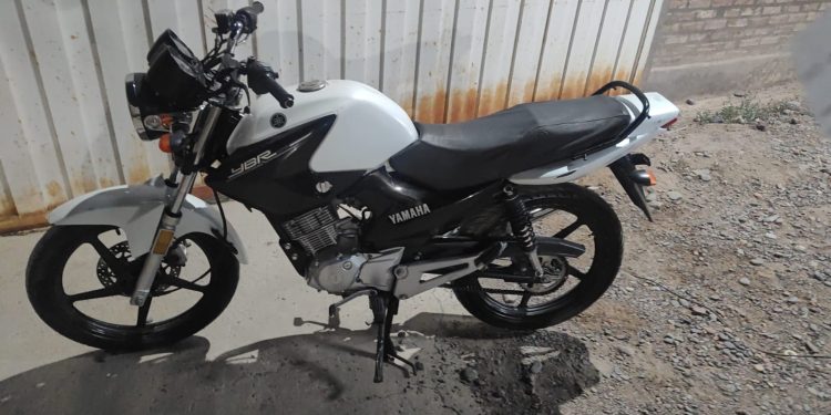 Recuperaron una moto robada en Chimbas tras ser abandonada por un sospechoso