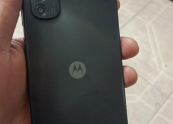 Intento de robo arrebato en Chimbas: detuvieron a un joven y recuperaron un celular robado