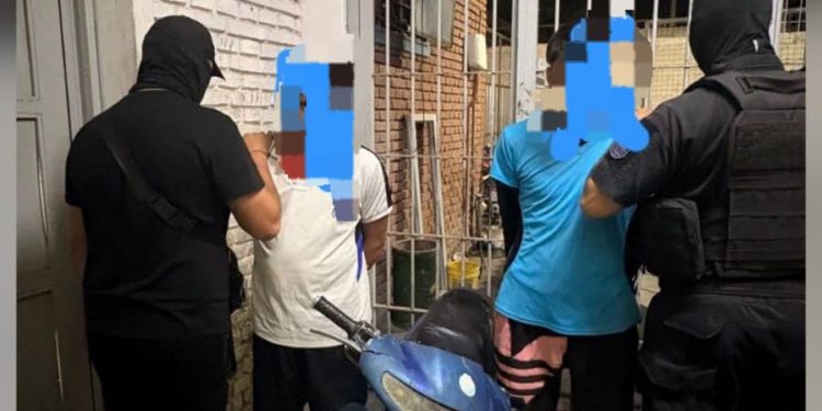 Violento robo en Chimbas: maniataron a un empleado y se llevaron herramientas y una moto