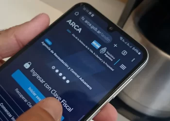 Cómo pedir la devolución del 30 % cobrado de más en compras en el exterior