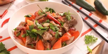 Receta para sobrevivir al calor: ¿Cómo preparar una ensalada “tailandesa”?