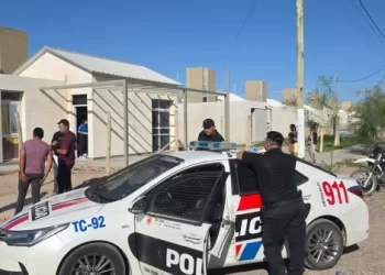 Detuvieron a dos jóvenes en pleno centro con más de un kilo de marihuana