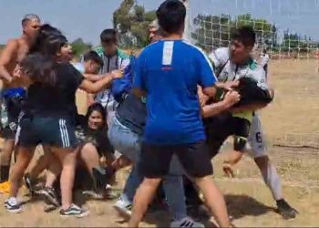 Ataque a una joven árbitra en un partido de fútbol amateur