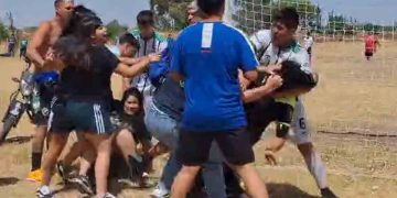 Ataque a una joven árbitra en un partido de fútbol amateur