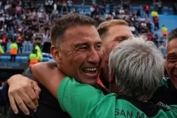 Histórico logro en Ecuador: Antuña fue elegido entre los mejores DT de la Liga Pro