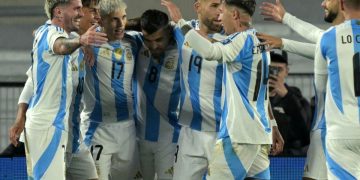 El Gobierno anunció que la Televisión Pública y Radio Nacional transmitirán todos los partidos de la Selección en el Mundial