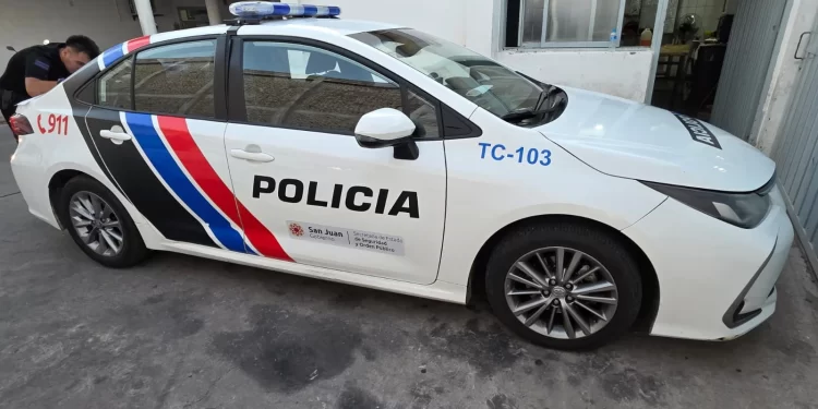 Una mujer dio a luz en su casa con asistencia policial