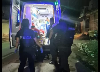 Impactante parto en la vía pública en 25 de Mayo: mujer dio a luz sin saber que estaba embarazada