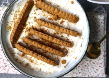 Cheesecake japonés sin horno: la receta viral con yogur y galletas que arrasa en redes