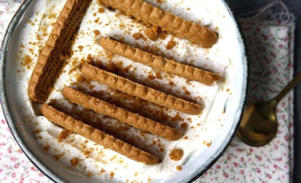 Cheesecake japonés sin horno: la receta viral con yogur y galletas que arrasa en redes