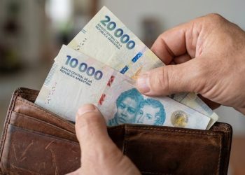 Aumento de jubilaciones y pensiones: cuánto cobrará la mínima desde marzo tras la oficialización del Gobierno