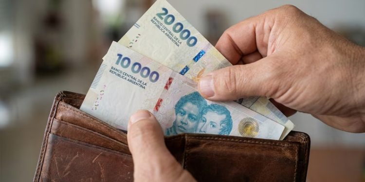 Aumento de jubilaciones y pensiones: cuánto cobrará la mínima desde marzo tras la oficialización del Gobierno