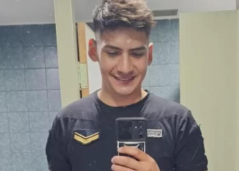 Drama en San Juan: amputaron el pie al policía que chocó con un colectivo