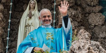 El sacerdote Marcelo Alcayaga asumió como nuevo párroco del Santuario de Fátima