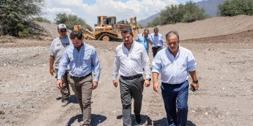 Orrego anunció $1.000 millones para asistir a municipios afectados por el temporal