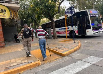 Extienden la validez de pases de colectivo para personas con discapacidad en San Juan