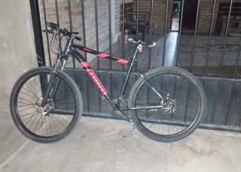 Detienen a un joven de 18 años por amenazas con arma blanca en Plaza Laprida