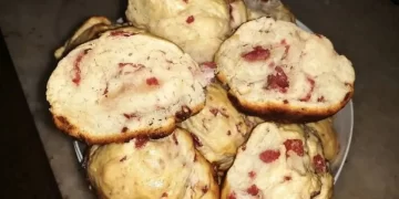 Pancitos de salame caseros: la receta fácil y económica ideal para la merienda