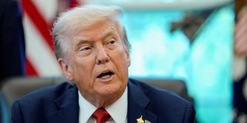 Giro en el conflicto: Donald Trump anuncia pausa en ataques a Irán y caen los precios del petróleo