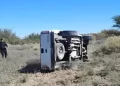 Angaco en shock: una Ford Ranger volcó y uno de los ocupantes salió despedido