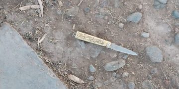 Intentó robar un celular con un arma blanca y terminó detenido