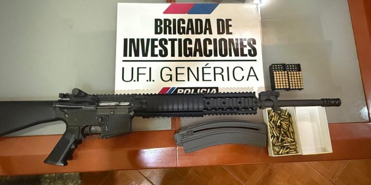 Operativo policial en 25 de Mayo: incautan armas de fuego tras una denuncia por amenazas