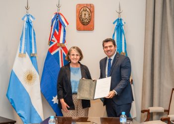 Orrego recibió a la embajadora de Australia quien destacó el potencial de cooperación minera