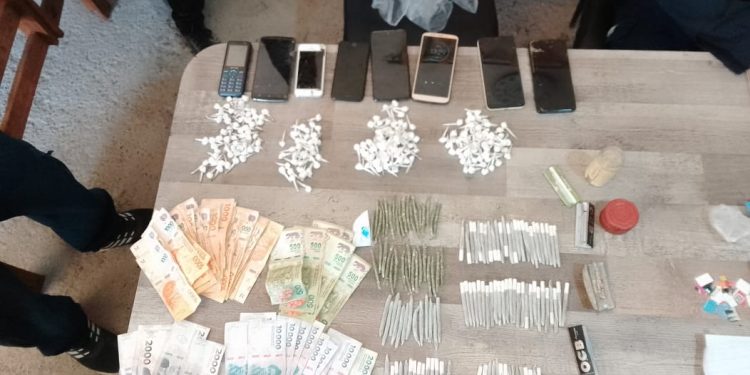 Allanamiento en Angaco: secuestran droga, celulares y dinero en efectivo