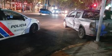 Grave choque en Capital: dos camionetas colisionaron y hay heridos de gravedad