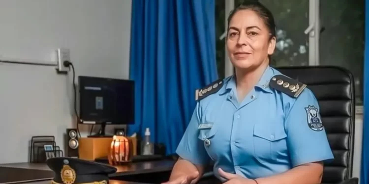 Policía de San Juan: se retira Cintia Álamo, la primera mujer subjefa de la fuerza