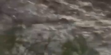 Alerta por lluvias en Los Berros: reportan bajada de creciente y complicaciones en varias rutas de Sarmiento