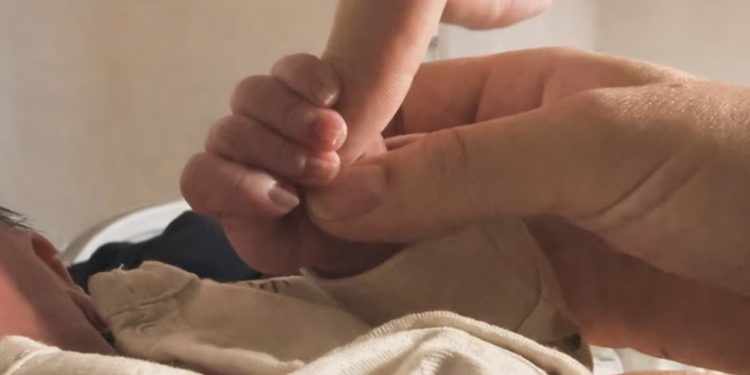 Benjamín Amadeo fue papá nuevamente: nació Pacífico, su segundo hijo