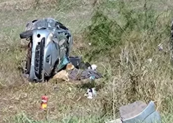 Tragedia en la ruta: una beba murió tras el despiste y vuelco de un auto