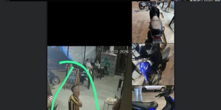 Buscan a un hombre que llegó en moto a comprar, se la olvidó y volvió caminando