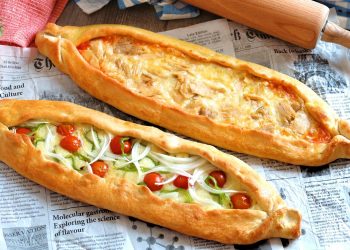 Cómo hacer la pizza turca con forma de barquito en casa