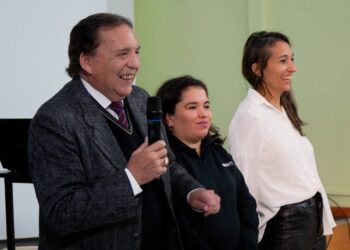 El intendente Juan Carlos Abarca participó en un curso de manipulación de alimentos