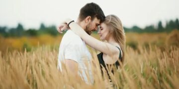 Amor y sorpresas antes de mayo: los signos que tendrán un encuentro inesperado,