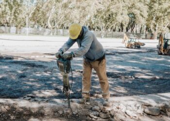 Obras en el Parque de Mayo: remodelan el Sector 2 con nuevo lago, puente y sanitarios