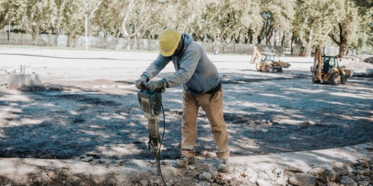 Obras en el Parque de Mayo: remodelan el Sector 2 con nuevo lago, puente y sanitarios