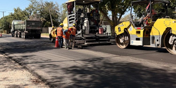 La Provincia avanza con otros 9 kilómetros de repavimentación en avenida Libertador