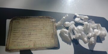 Operativo en Ruta 60: detienen a un joven con 12 envoltorios de sustancia sospechosa en su auto