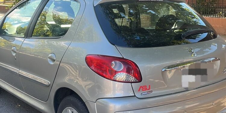 Detienen a dos hombres y secuestran armas de fuego y blancas