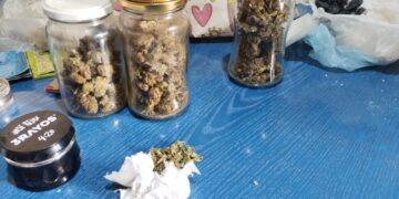 Violento episodio en Chimbas: lo detuvieron por disparar contra un vecino y hallaron droga